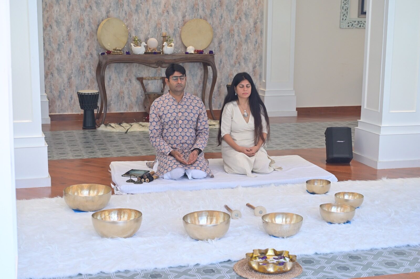 Conscious Breath & Sounds of Chakra Bowls